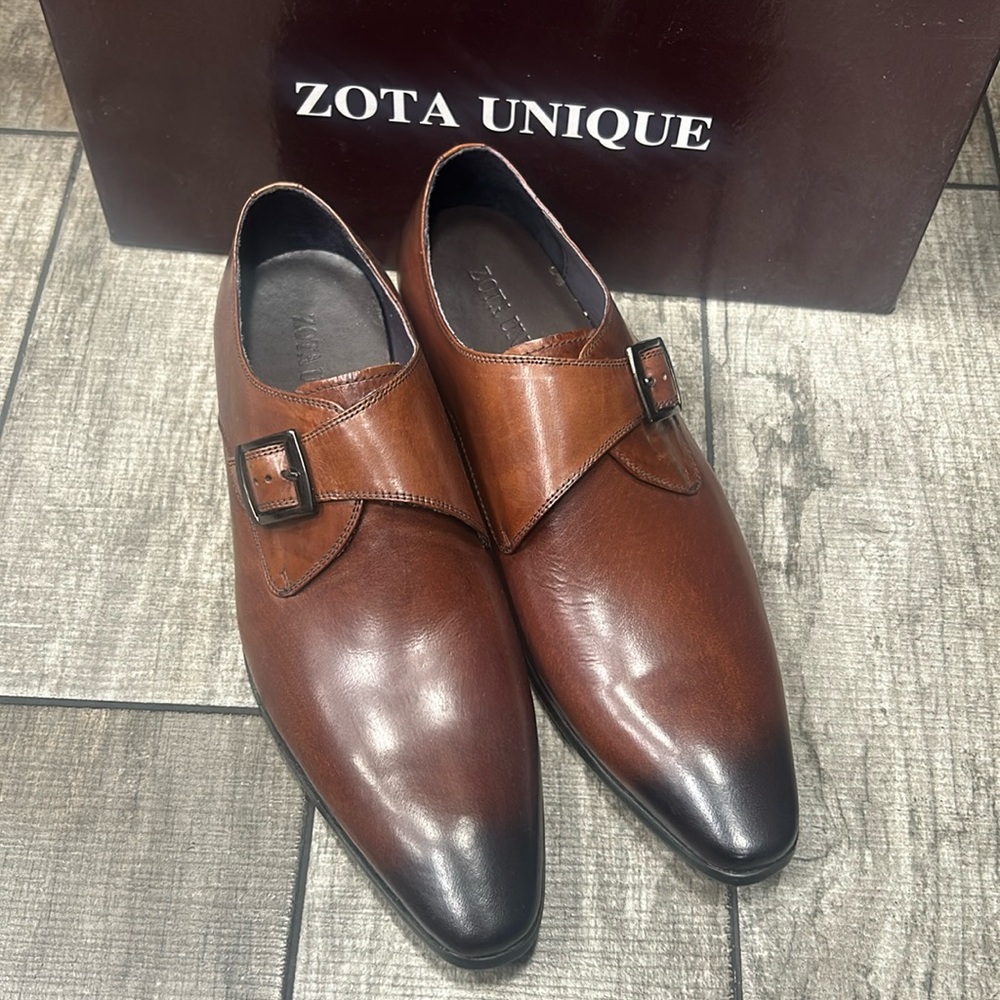 Zota Unique Brown Leather Dress Shoe with Buckle - NWT